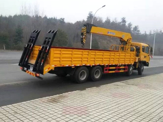 楚風前四後八隨車吊