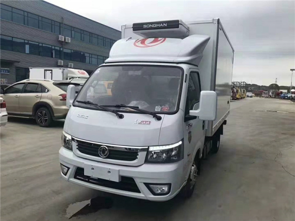 （國六3.5米）東風途逸冷藏車