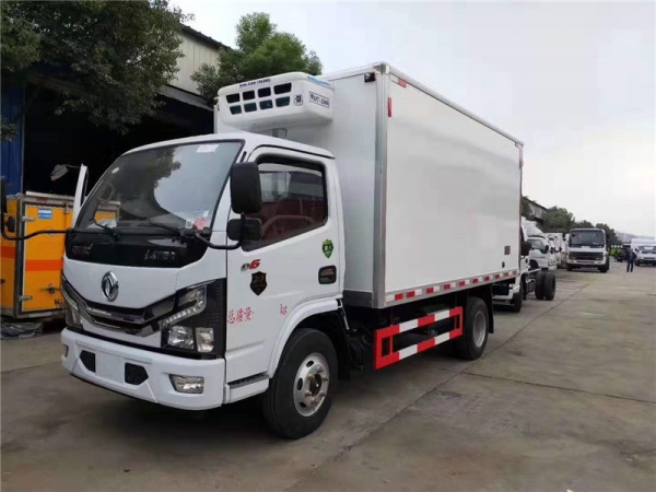 （國六4.2米）東風多利卡冷藏車