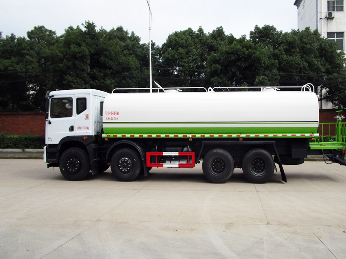 東風K6前四後八25噸灑水車